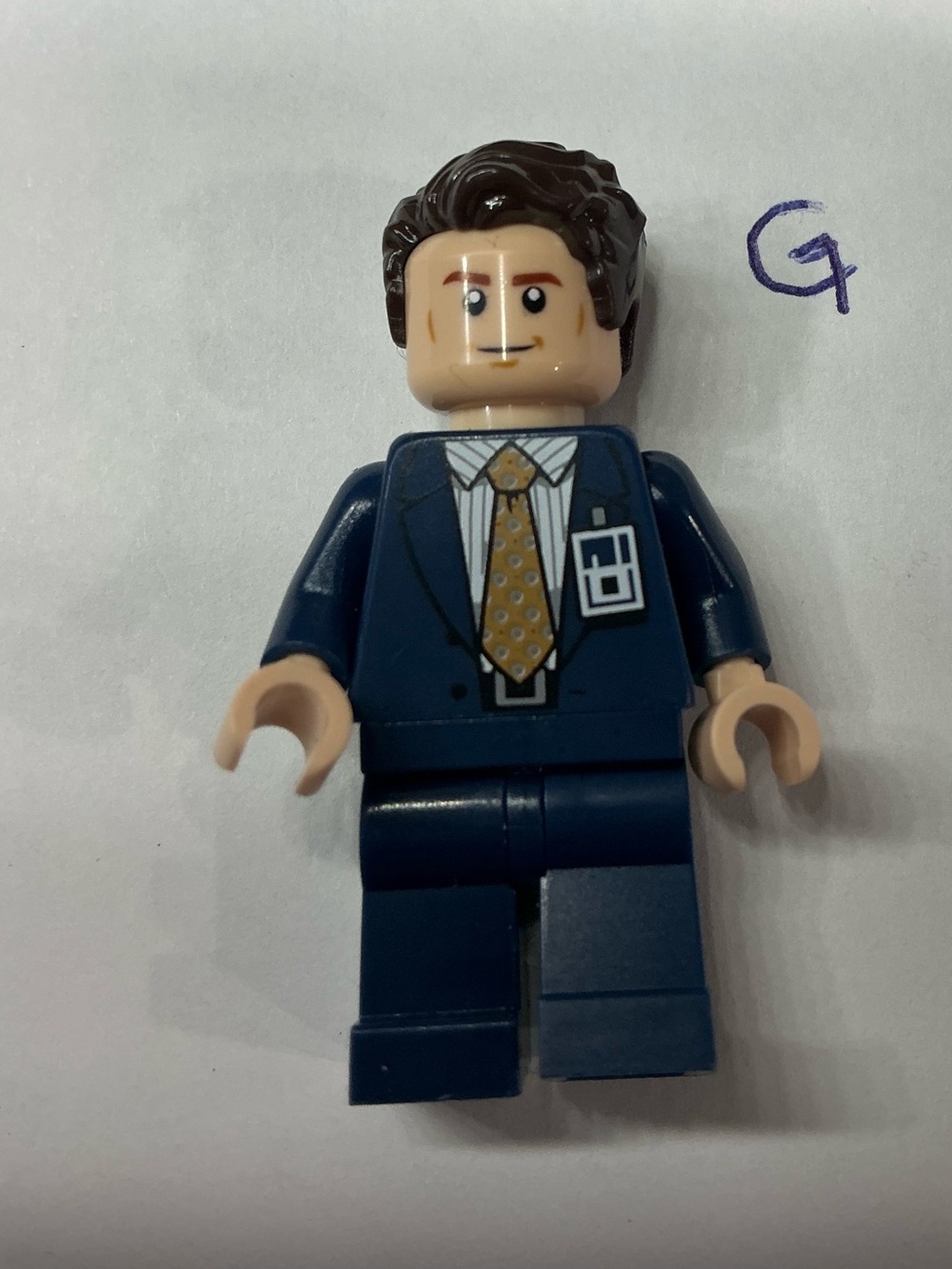 Fox Mulder LEGO minifigure from the LEGO Ideas The X-Files